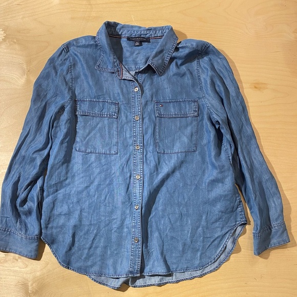 Tommy Hilfiger Blue Button-Up Denim Shirt XL (MT) - Picture 3 of 9